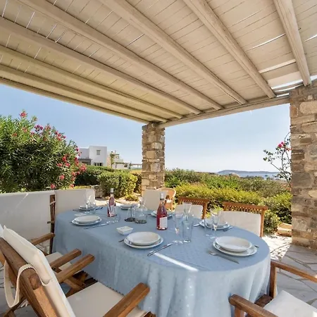 Petra * Chrisi Akti (Paros)