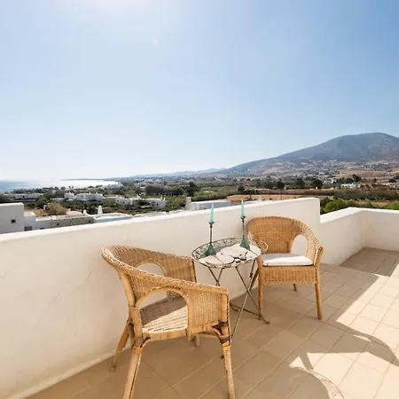 Petra * Chrisi Akti (Paros)