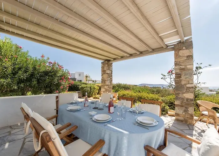 Petra * Chrisi Akti (Paros)